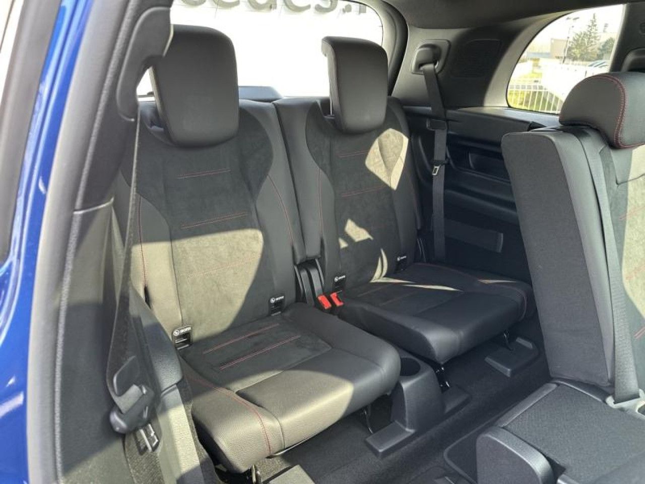 Photo du v&eacute;hicule 15 / 18