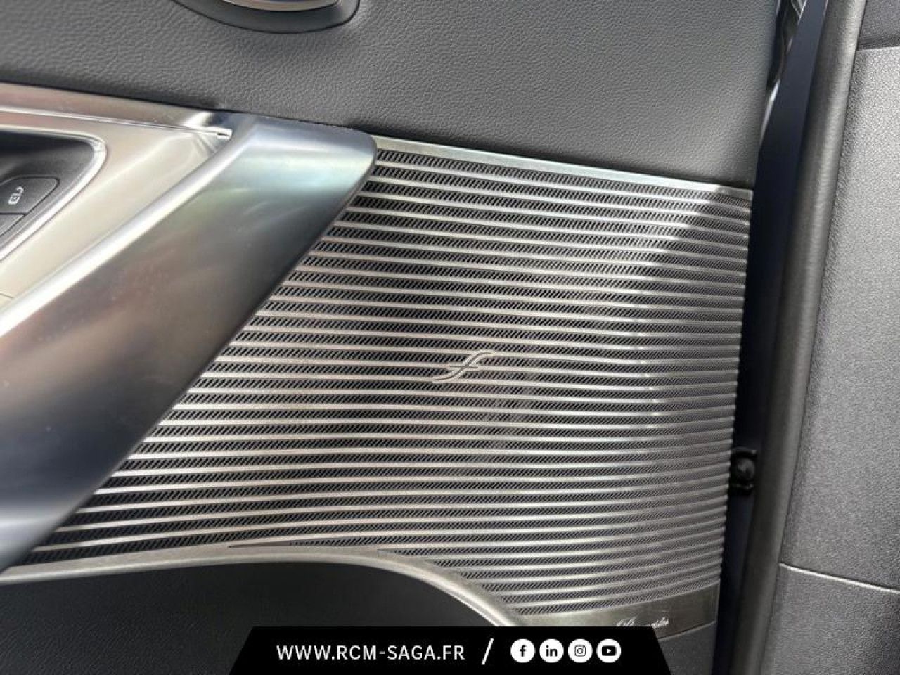 Photo du v&eacute;hicule 17 / 18