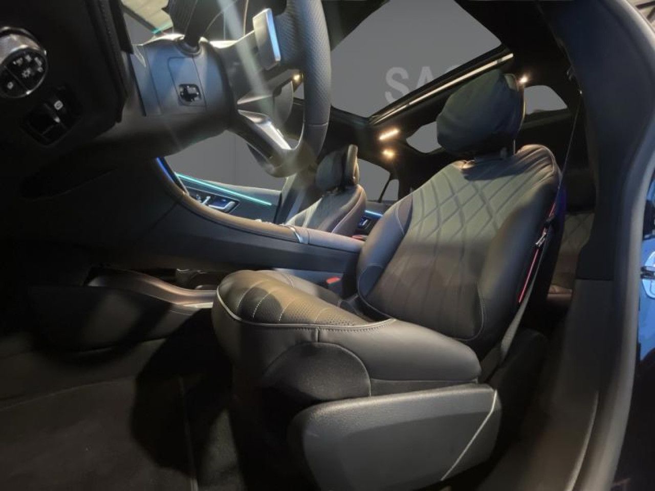 Photo du véhicule 16 / 18