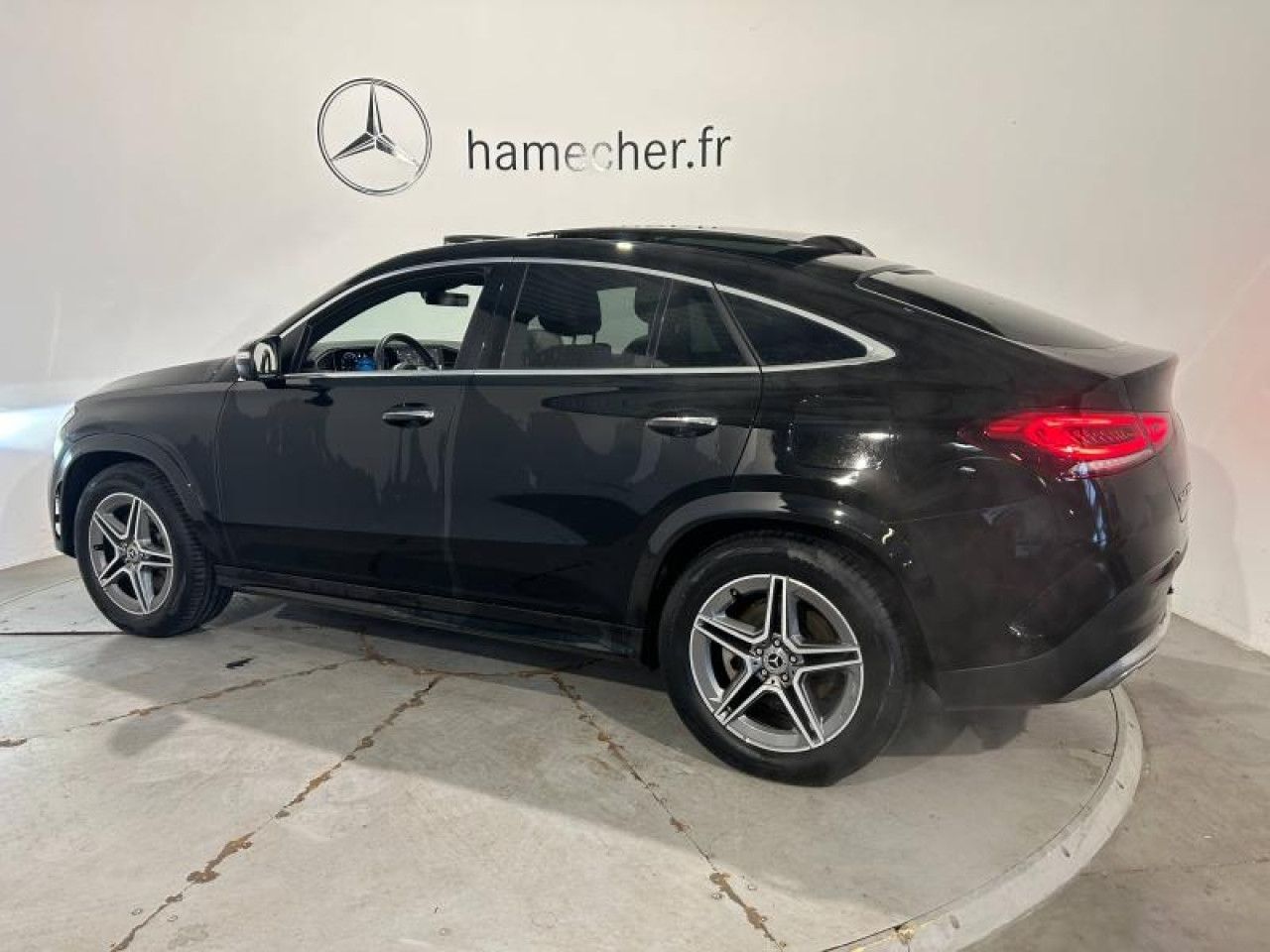 Photo du v&eacute;hicule 3 / 18