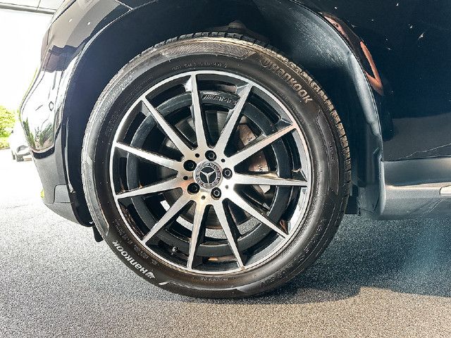 Mercedes-Benz EQC 400  Service