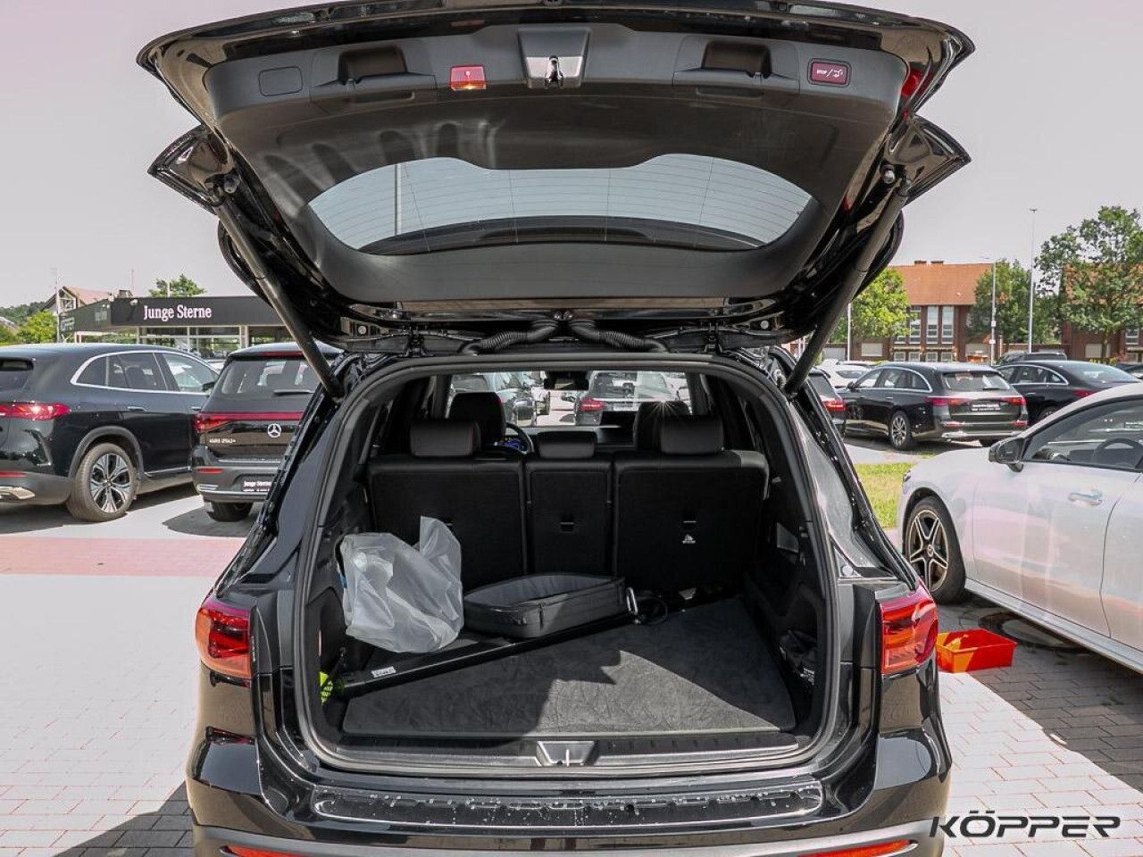 Mercedes-Benz EQB – Bild 10