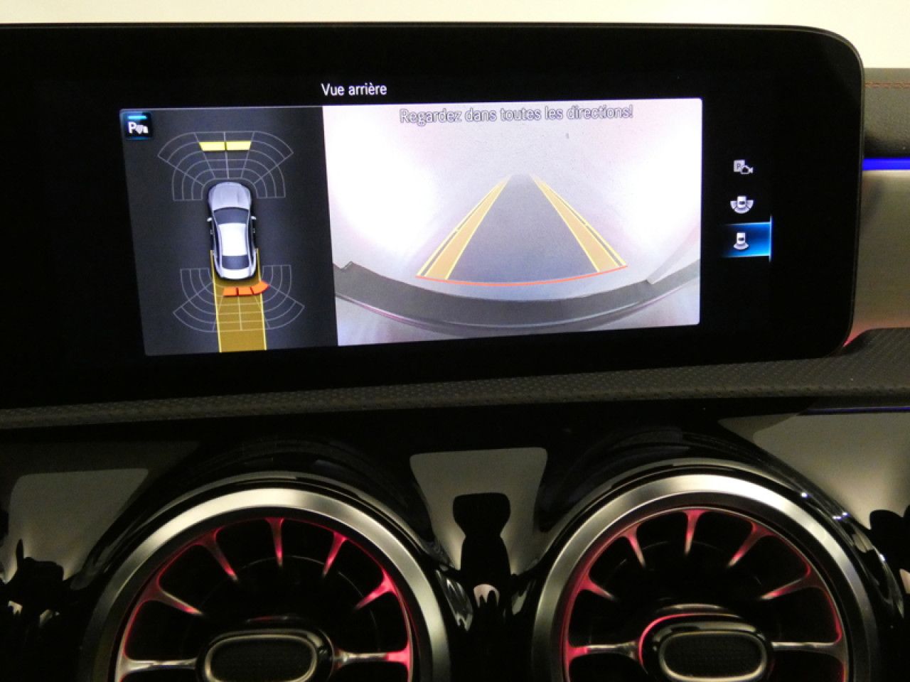 Photo du v&eacute;hicule 17 / 18