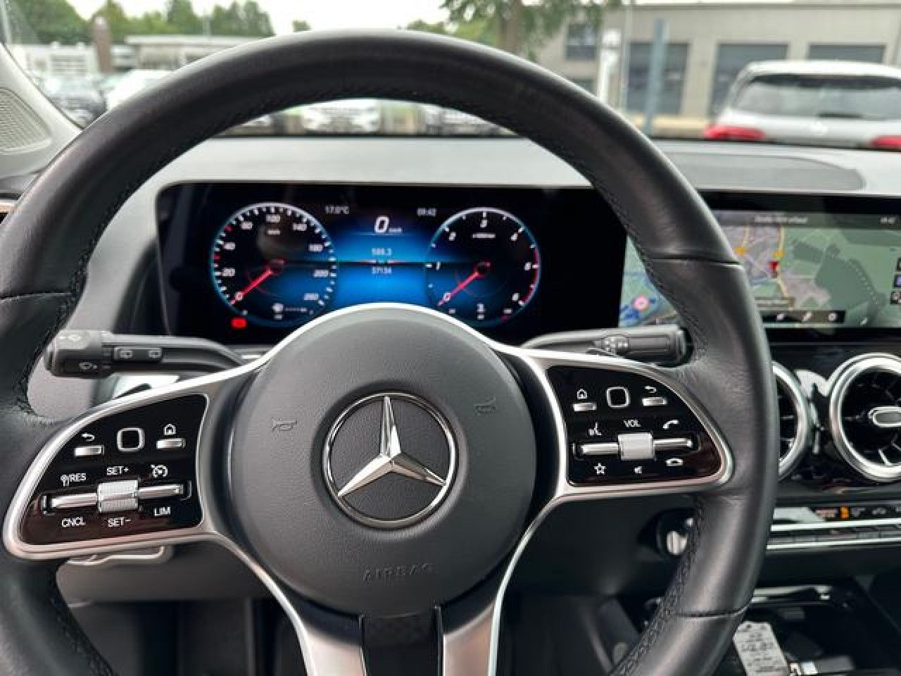 Fahrzeugbild 13 / 18