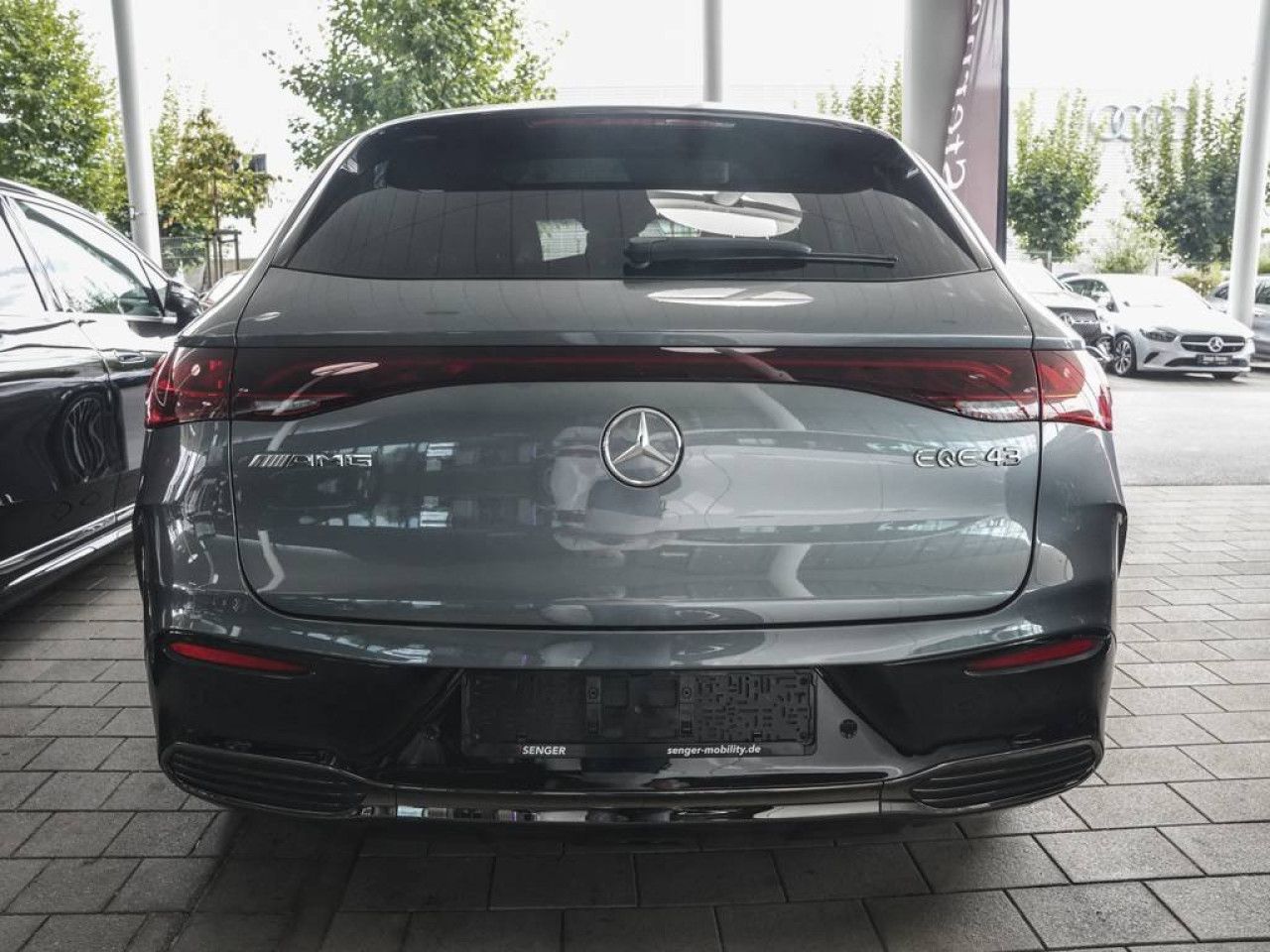 Mercedes-Benz EQE SUV – Bild 4