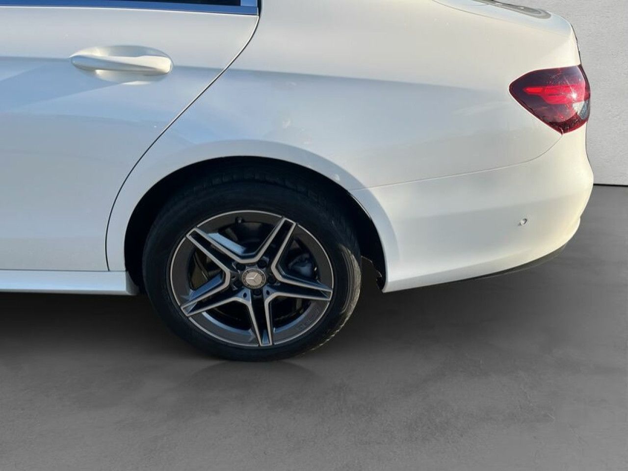 Fahrzeugbild 28 / 30