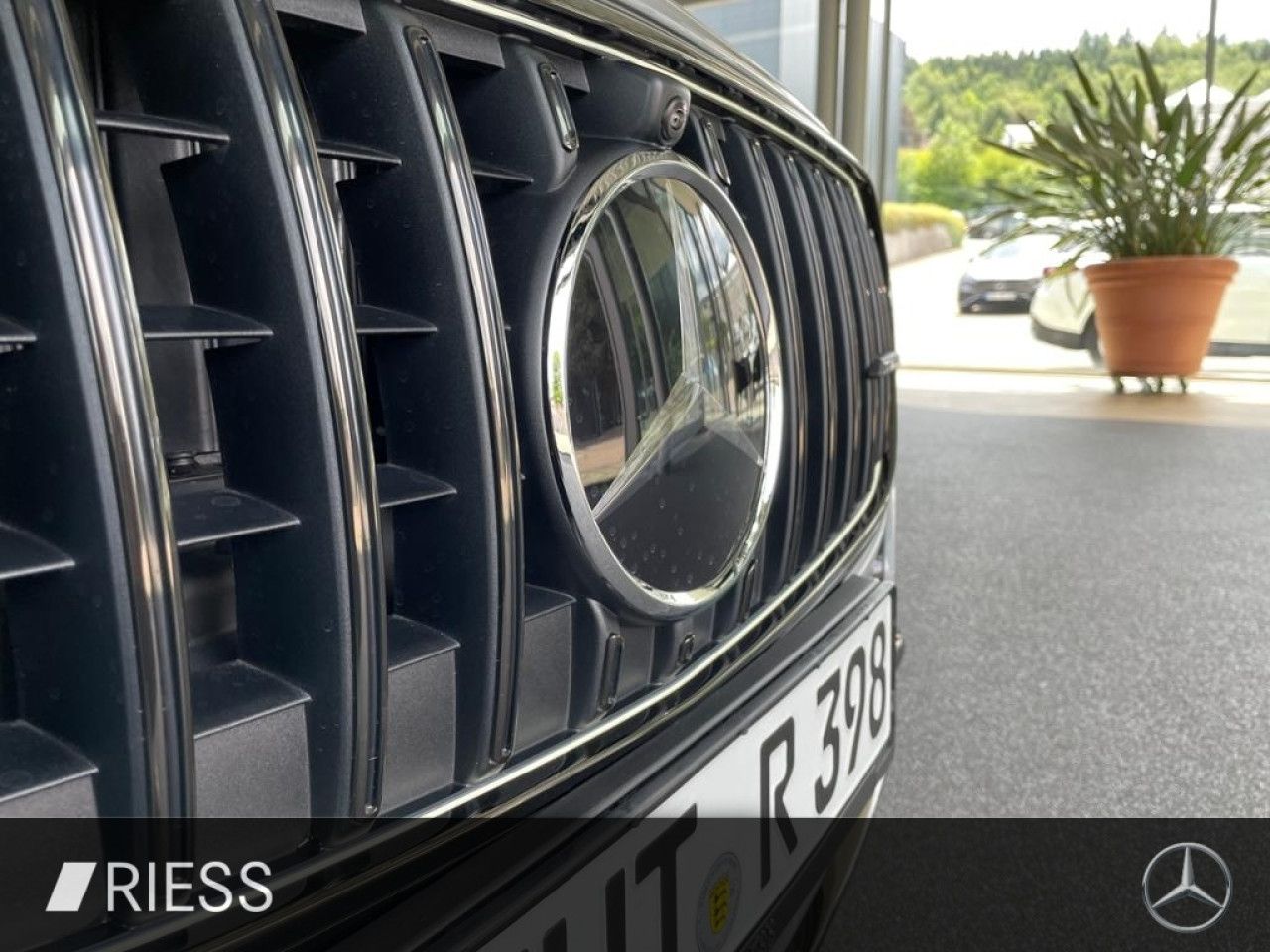 Mercedes-Benz E-Klasse – Bild 20