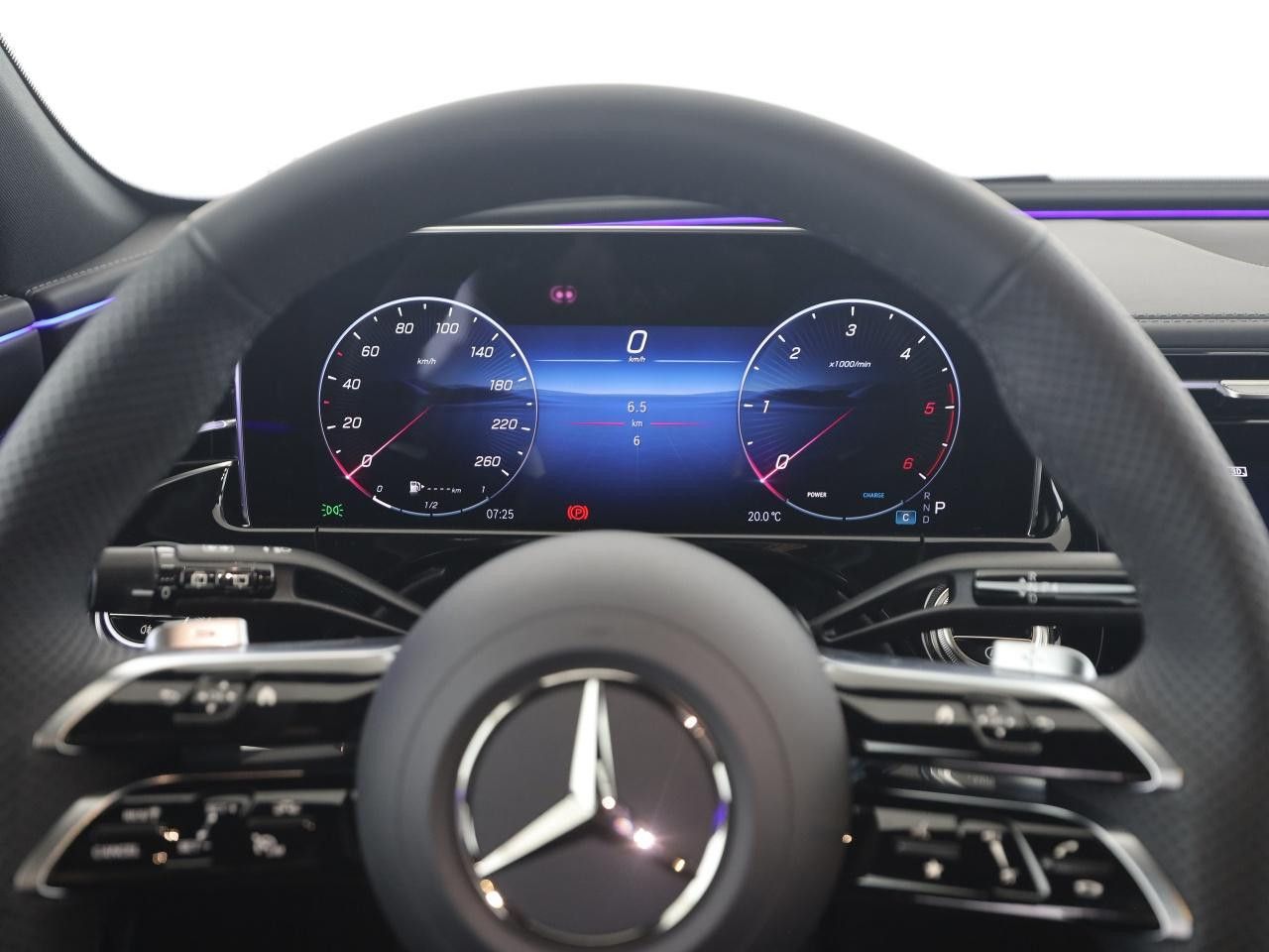 Mercedes-Benz E-Klasse – Bild 10