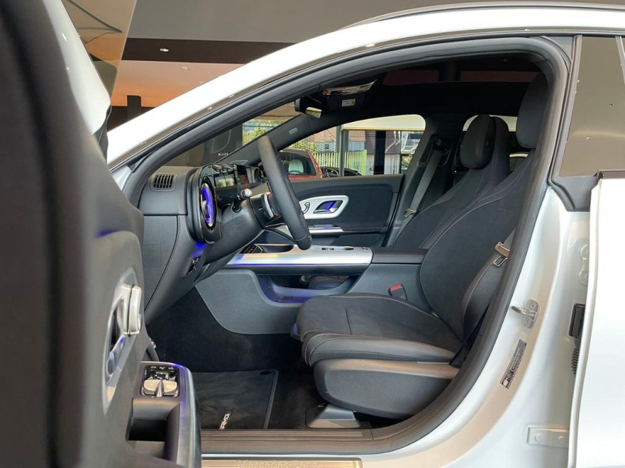 Mercedes-Benz CLA – Bild 2