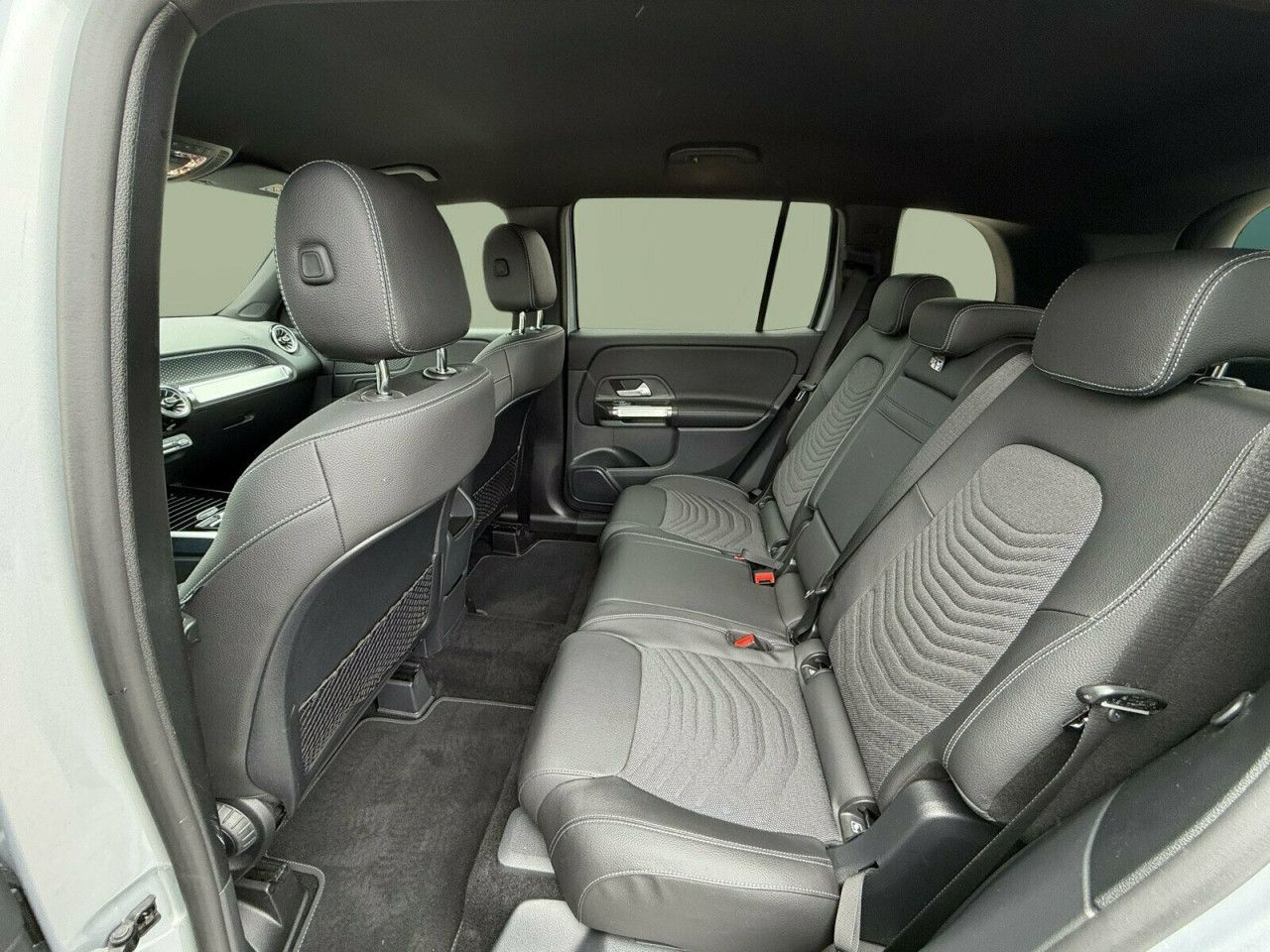 Mercedes-Benz GLB – Bild 13