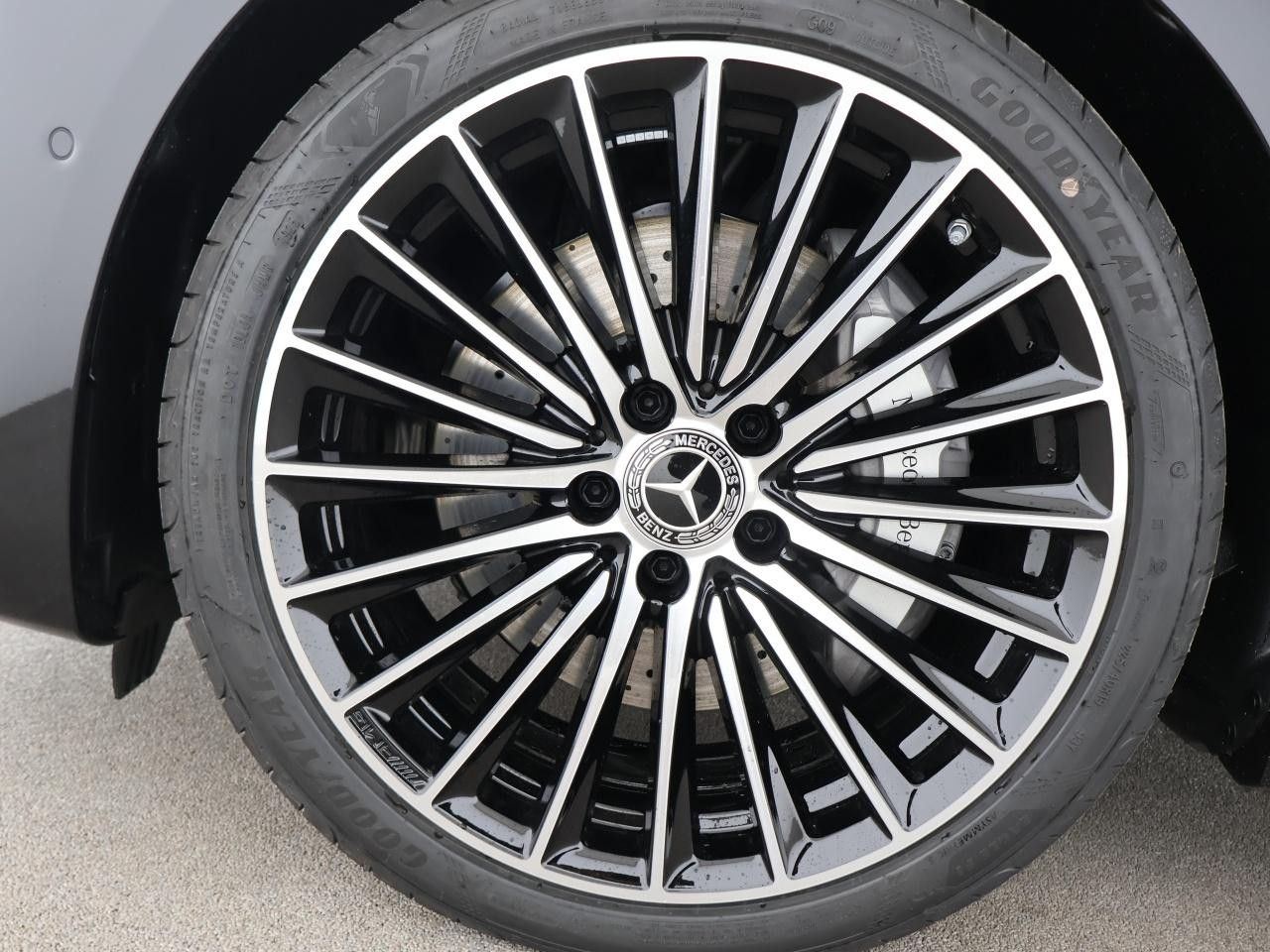 Mercedes-Benz C-Klasse – Bild 10