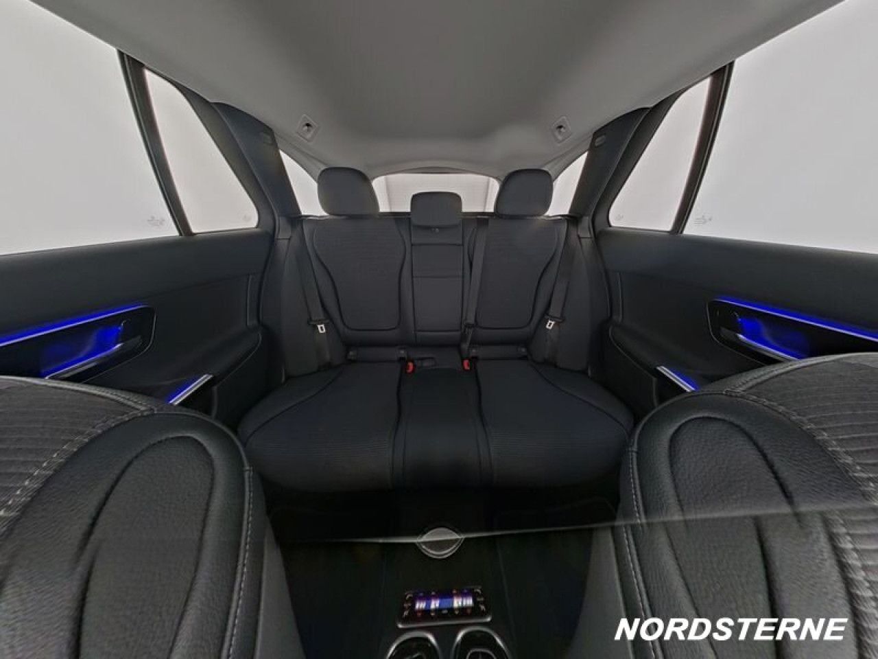 Mercedes-Benz C-Klasse – Bild 7