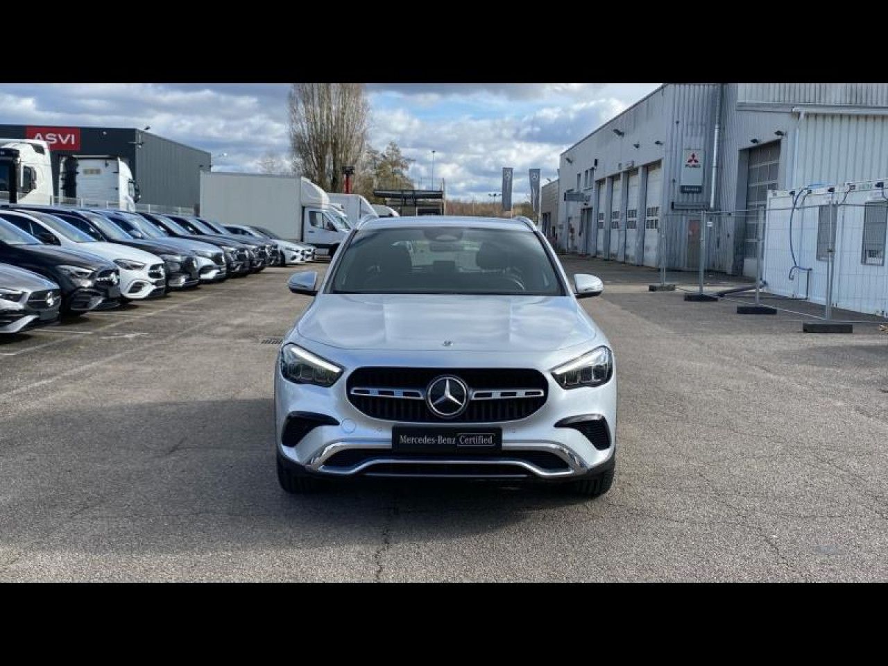 Photo du v&eacute;hicule 2 / 18