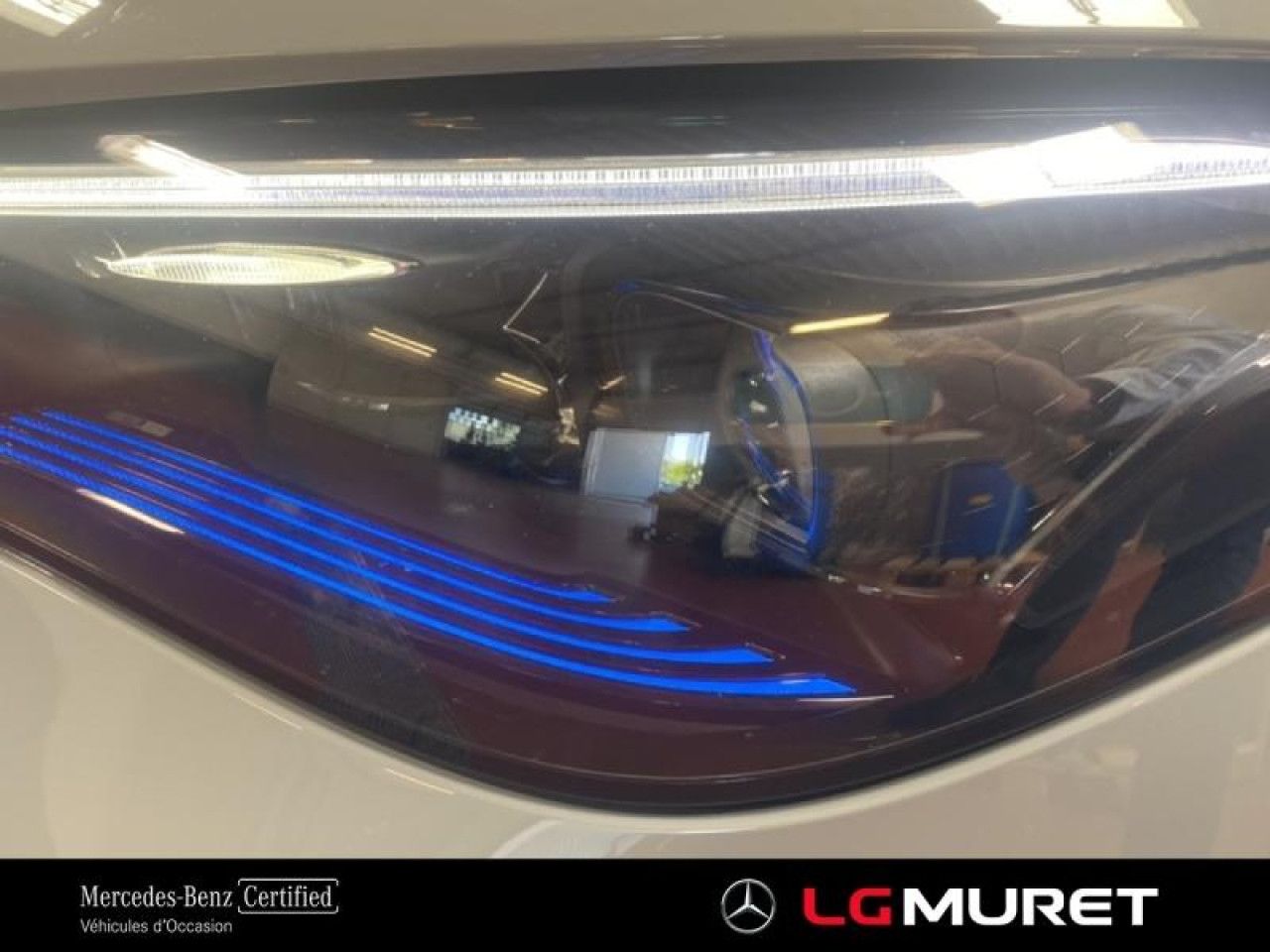 Photo du v&eacute;hicule 16 / 18