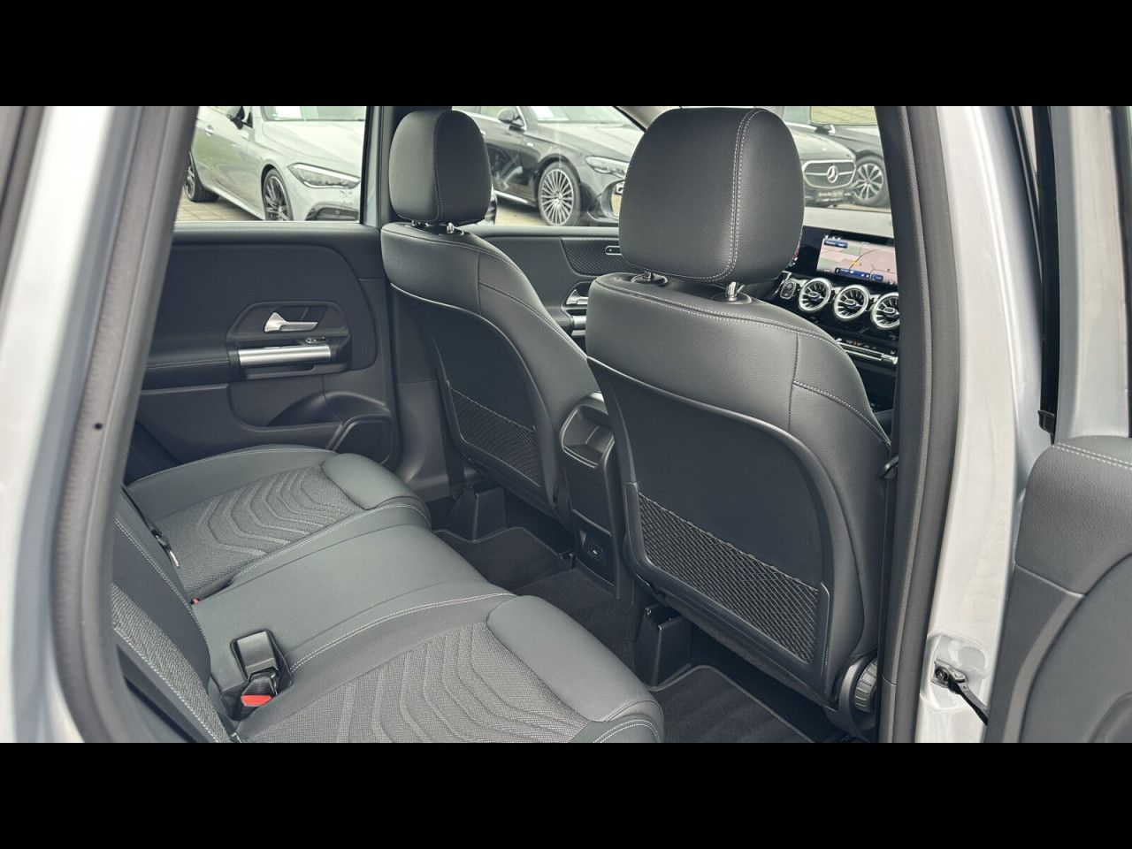 Fahrzeugbild 27 / 30