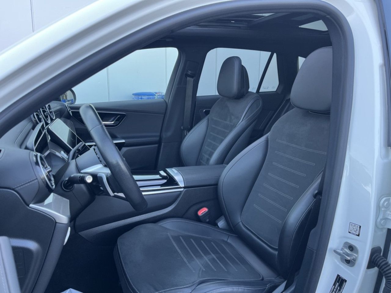 Photo du v&eacute;hicule 17 / 18