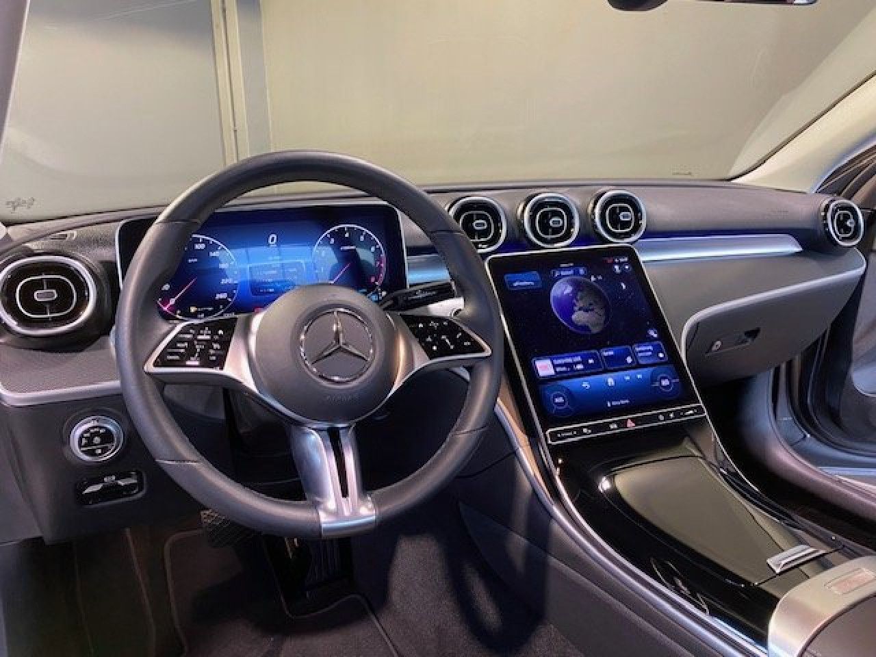 Mercedes-Benz C-Klasse – Bild 2