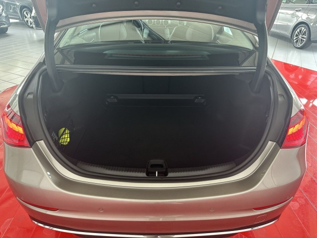 Fahrzeugbild 7 / 19
