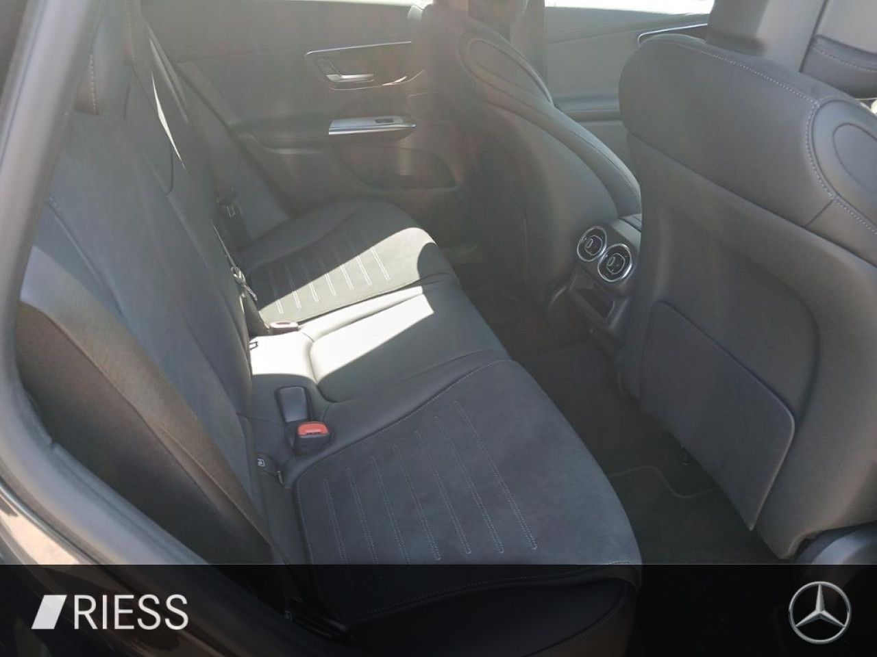 Mercedes-Benz GLC – Bild 17