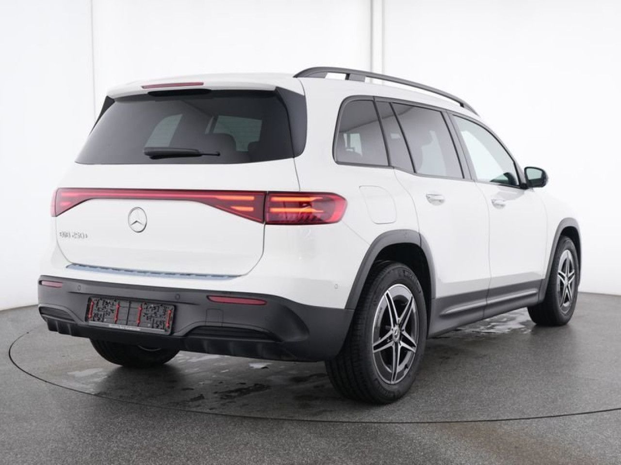 Mercedes-Benz EQB – Bild 2