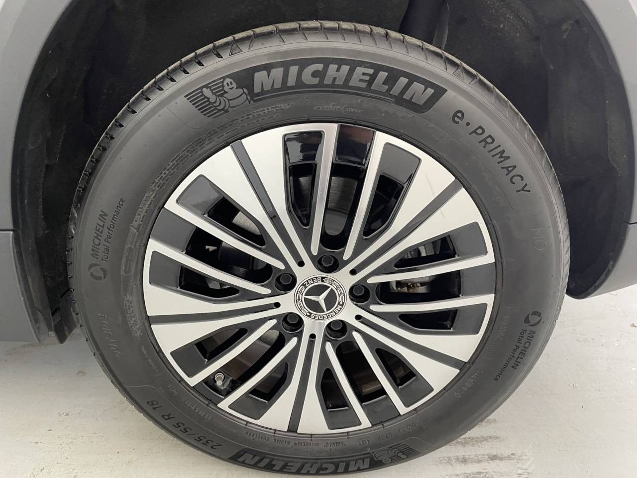 Photo du véhicule 17 / 18