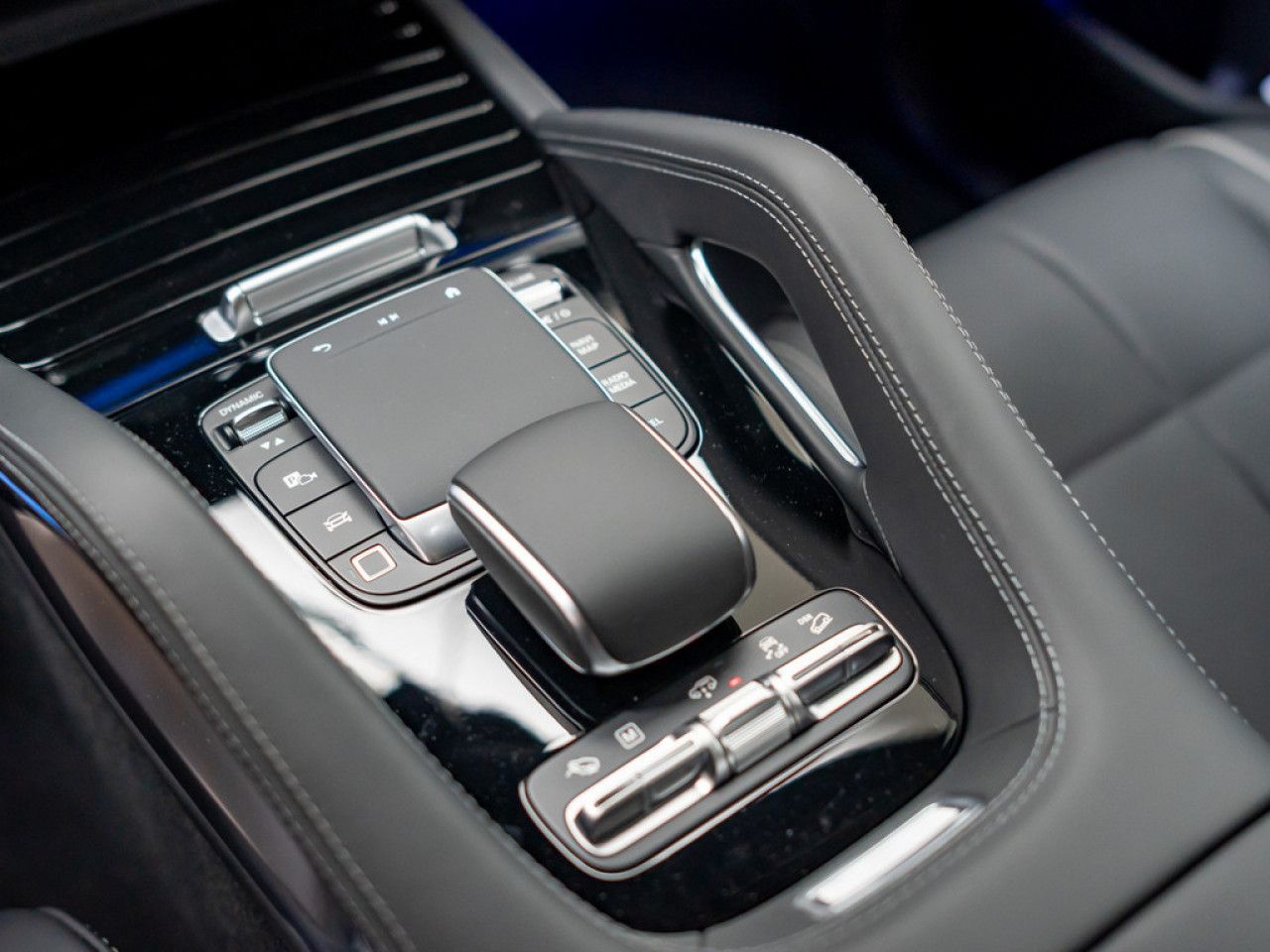 Mercedes-Benz GLS – Bild 12