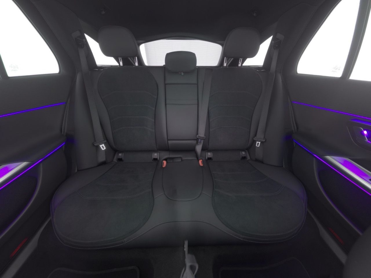 Mercedes-Benz E-Klasse – Bild 20