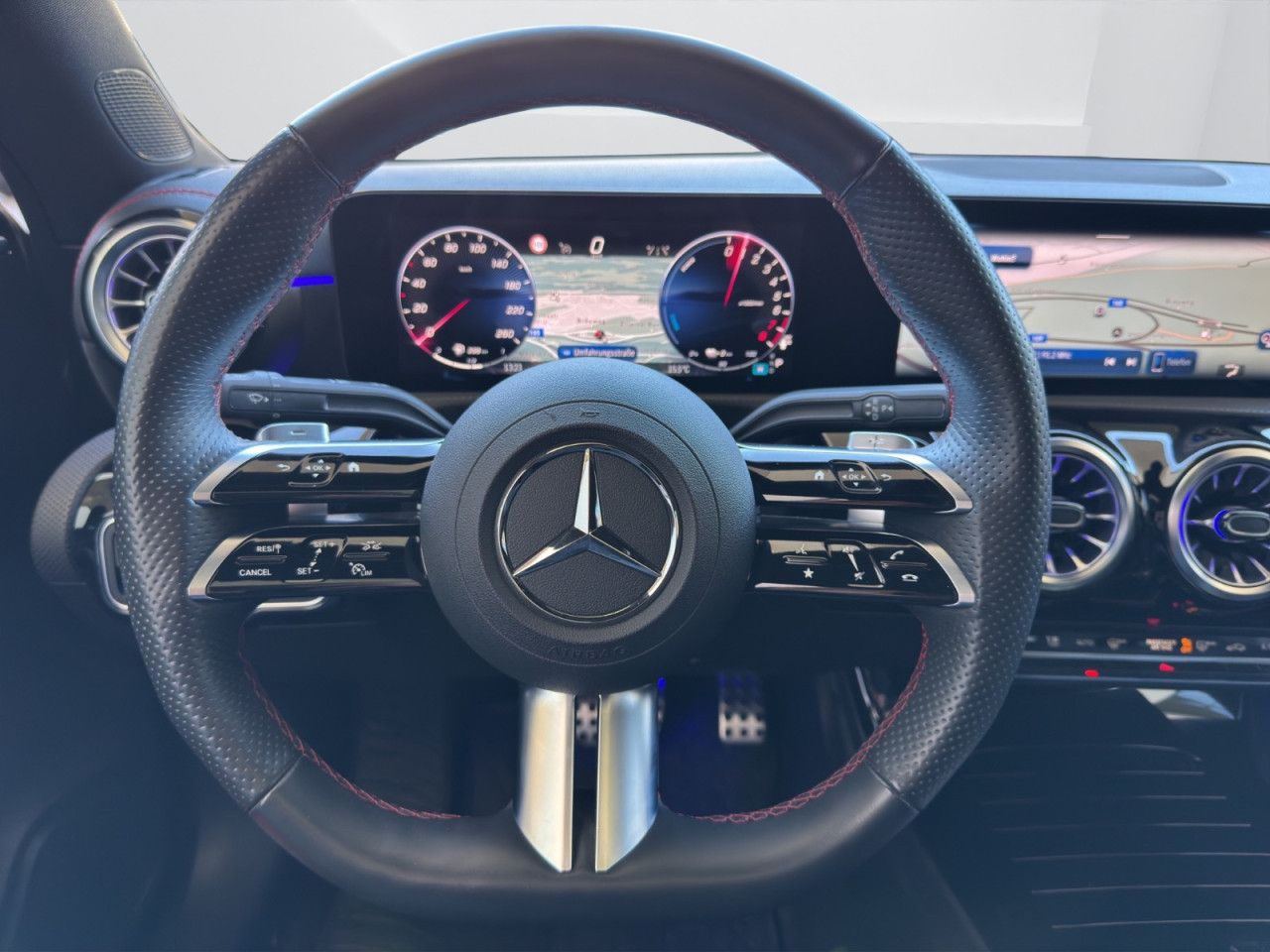 Fahrzeugbild 13 / 28