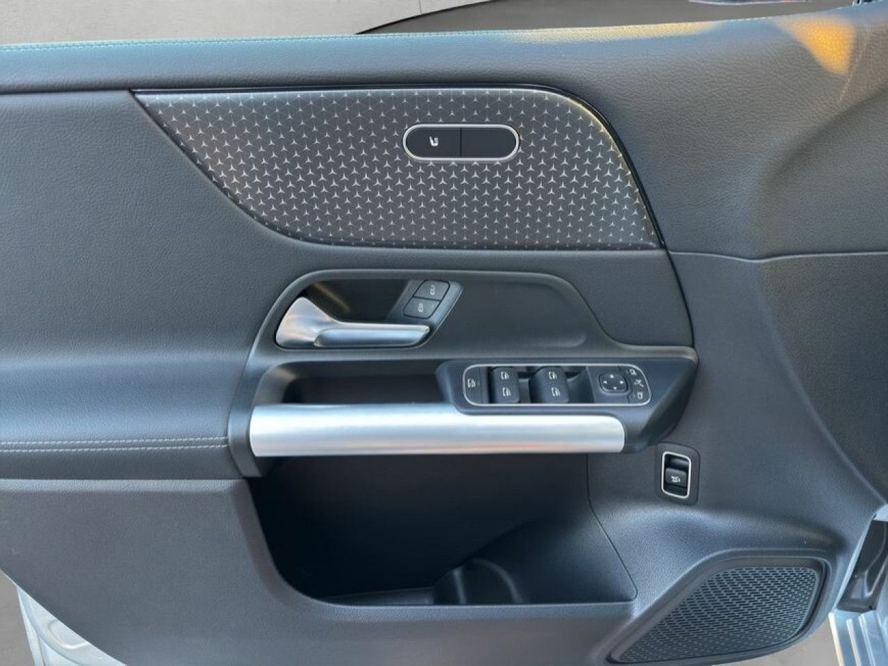 Fahrzeugbild 17 / 30