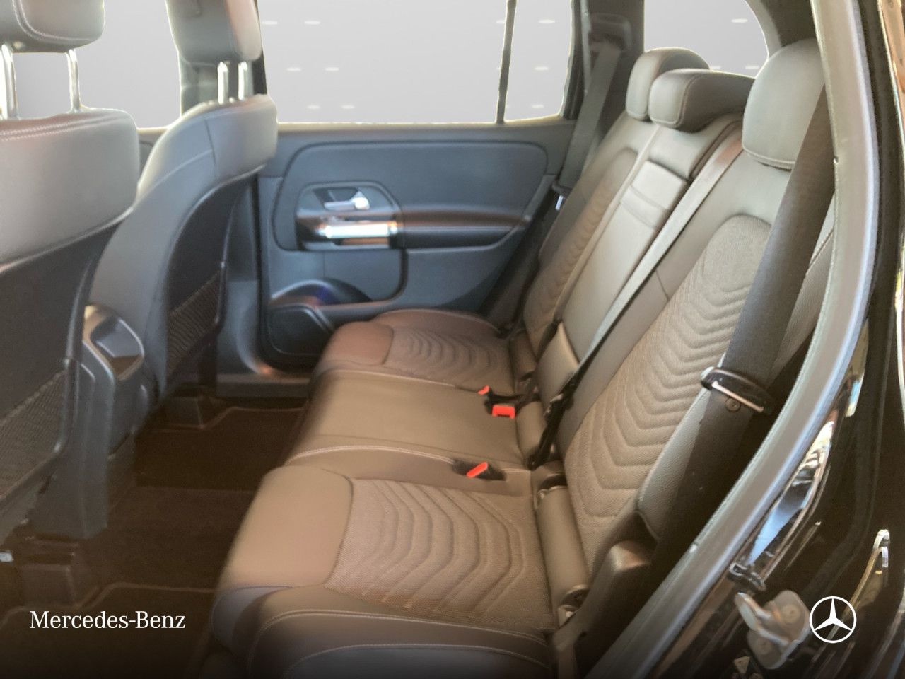Mercedes-Benz GLB – Bild 9