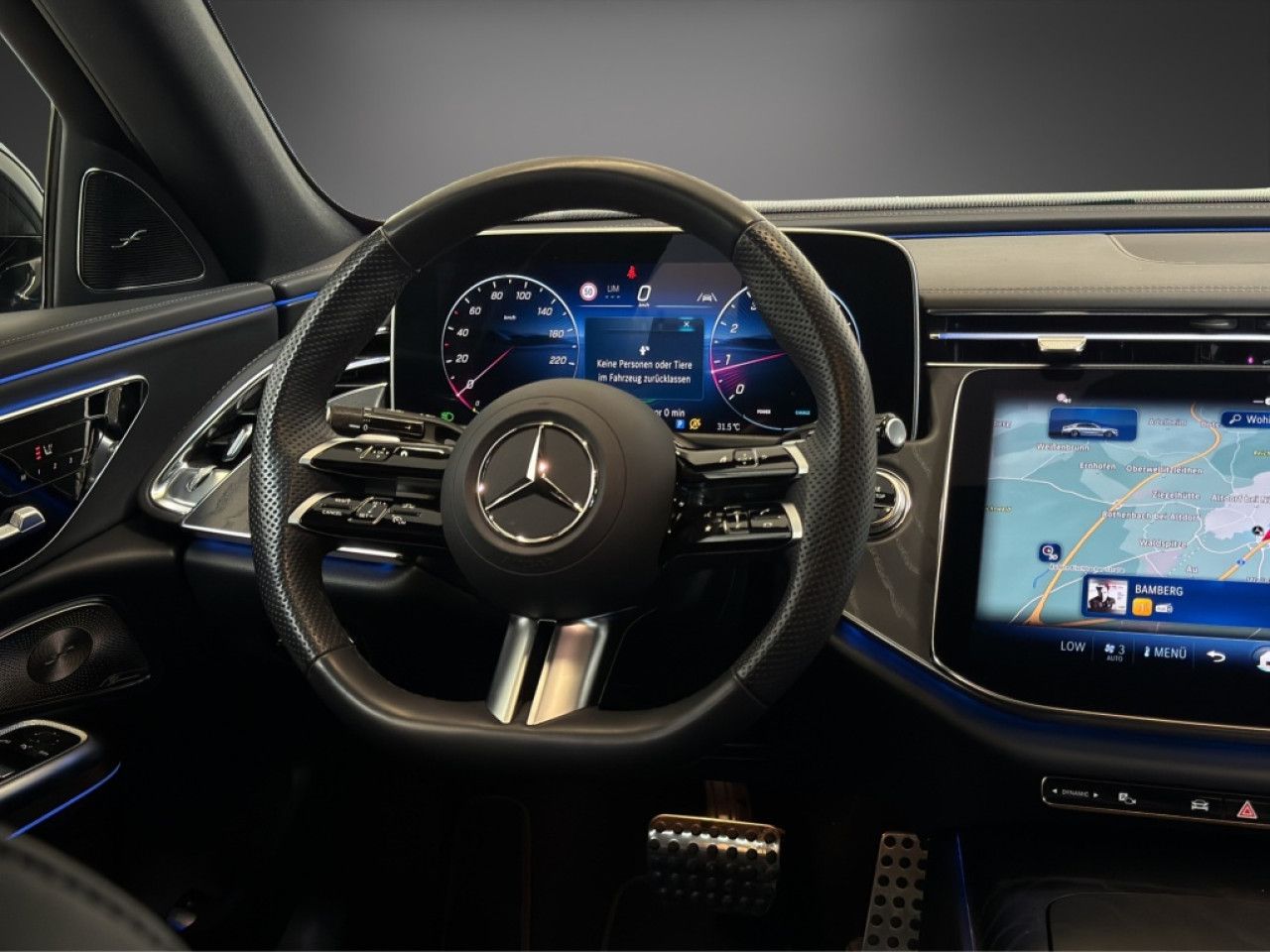 Mercedes-Benz E-Klasse – Bild 16