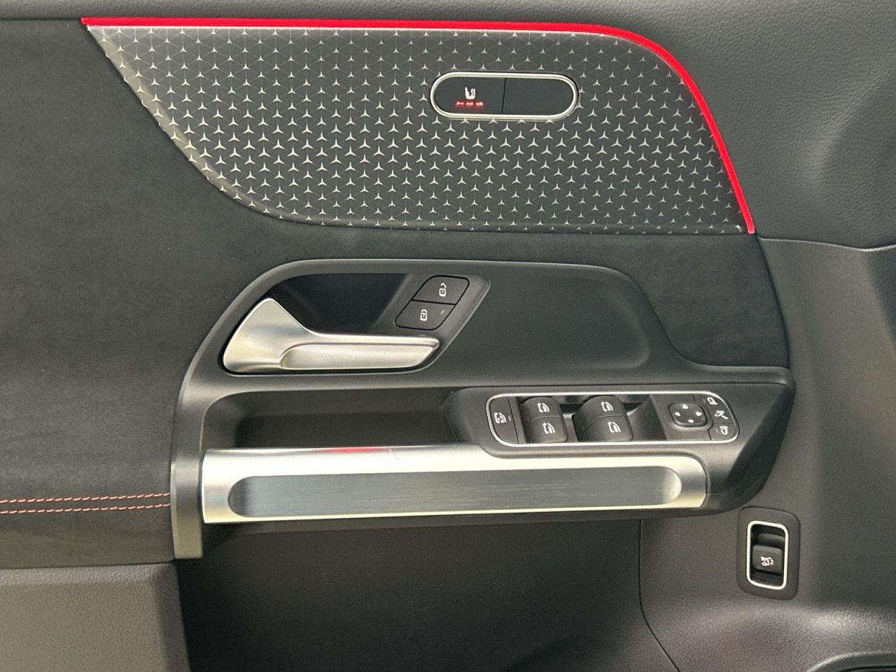 Fahrzeugbild 11 / 26