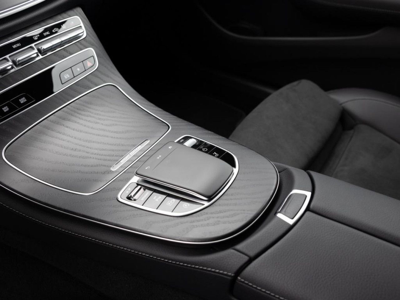 Mercedes-Benz E-Klasse – Bild 21