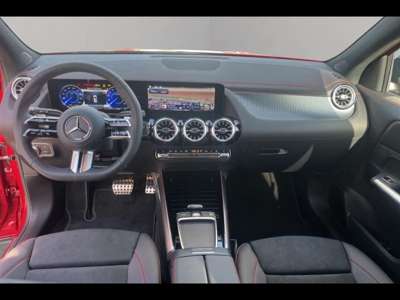 Photo du v&eacute;hicule 7 / 18