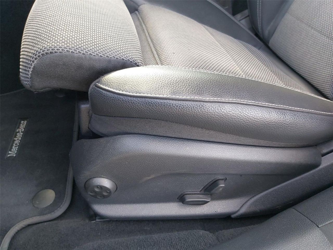 Fahrzeugbild 24 / 29