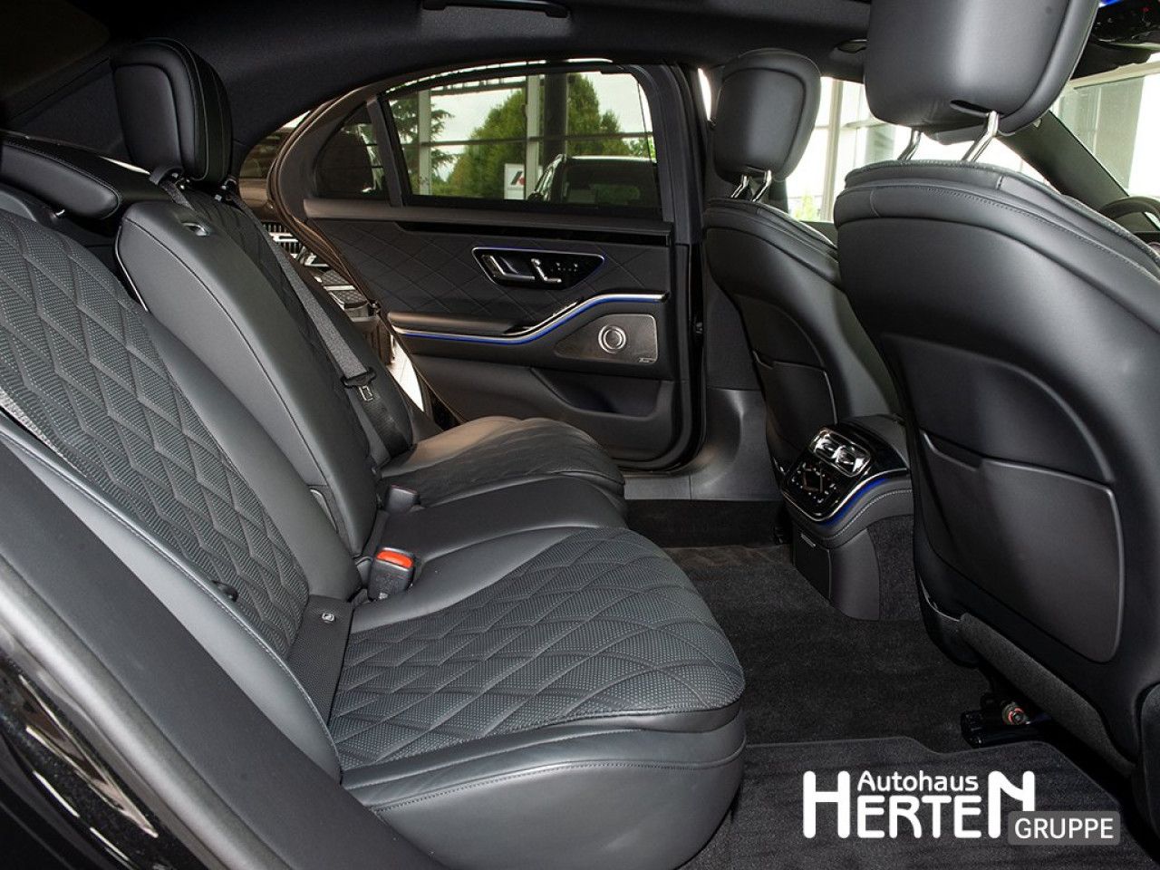 Mercedes-Benz S-Klasse – Bild 18