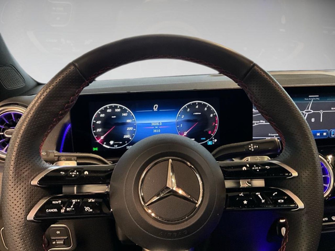 Mercedes-Benz GLB – Bild 12