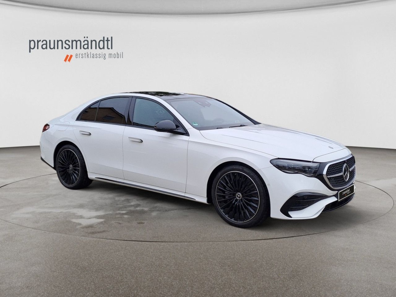 Mercedes-Benz E-Klasse – Bild 8