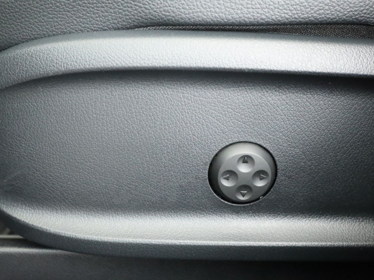 Fahrzeugbild 24 / 26