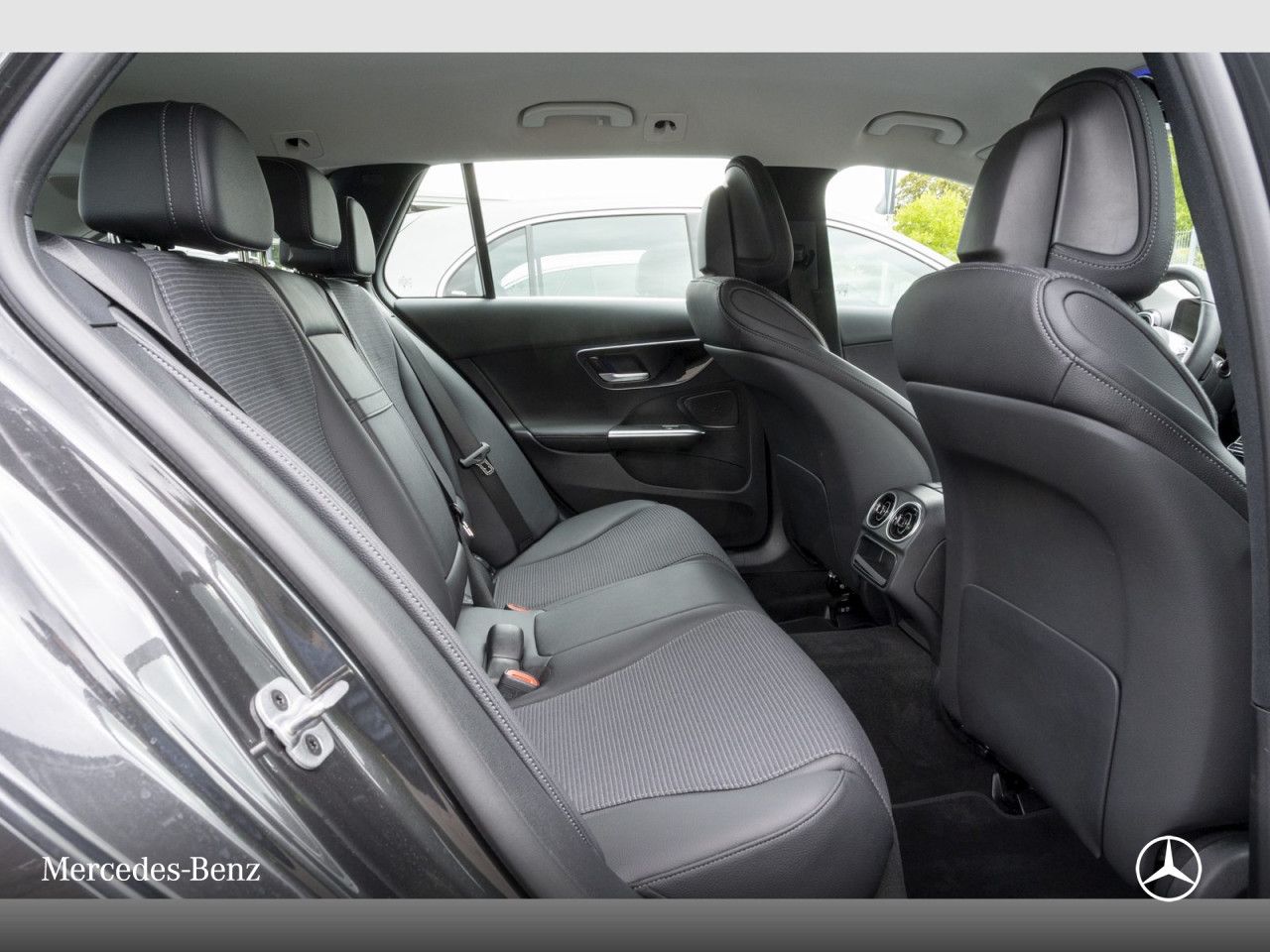 Mercedes-Benz C-Klasse – Bild 9