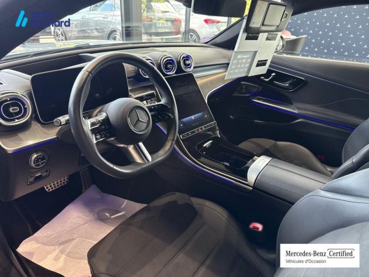 Photo du v&eacute;hicule 8 / 16