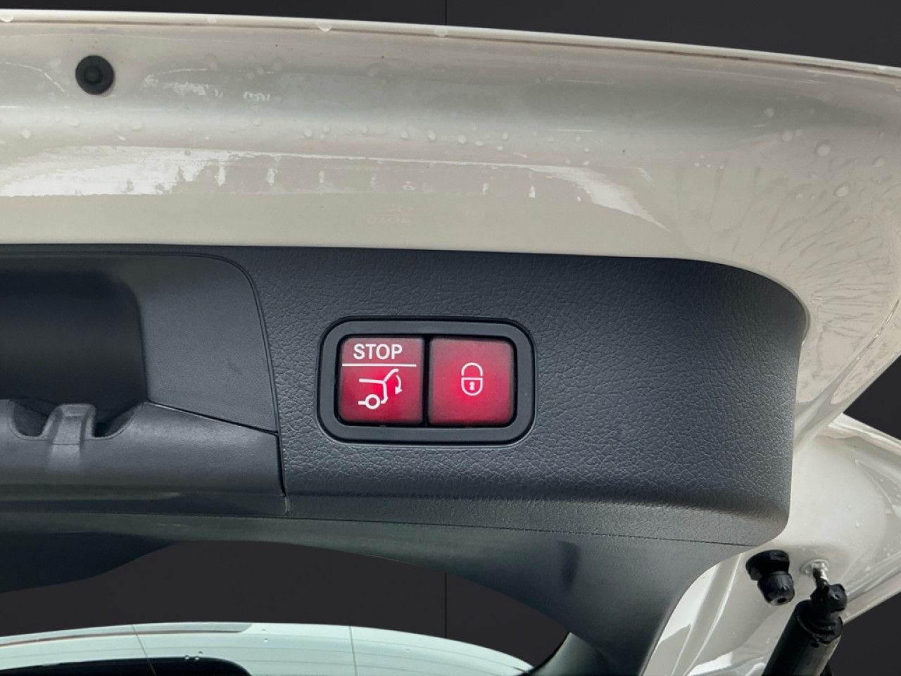 Mercedes-Benz GLB – Bild 16