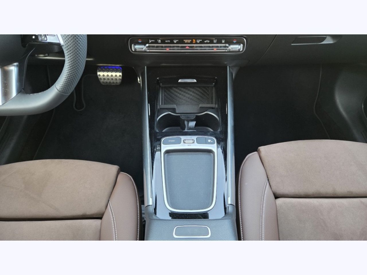 Photo du v&eacute;hicule 17 / 18