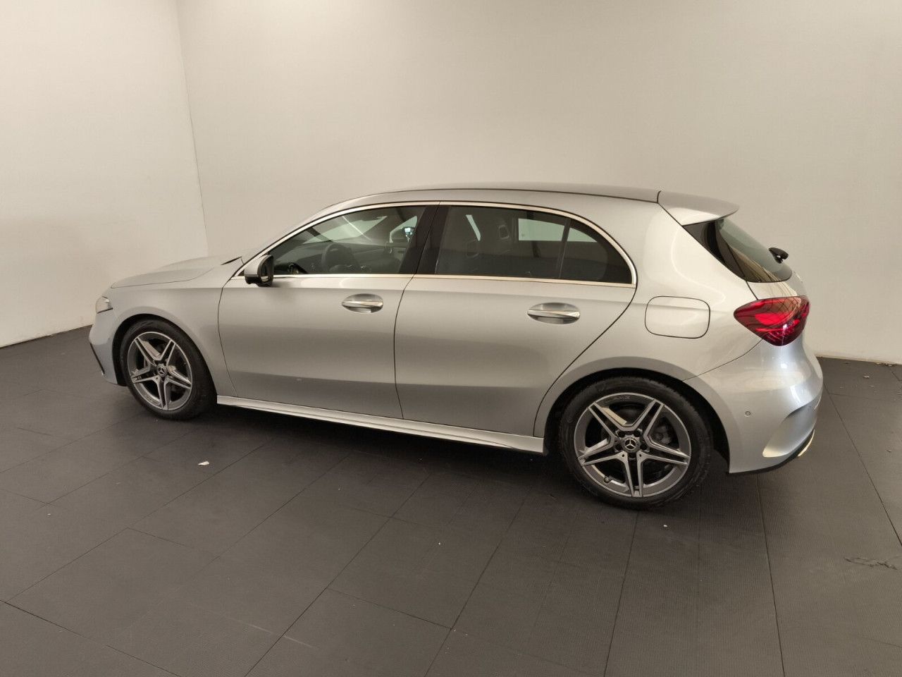 Mercedes-Benz A-Klasse – Bild 8