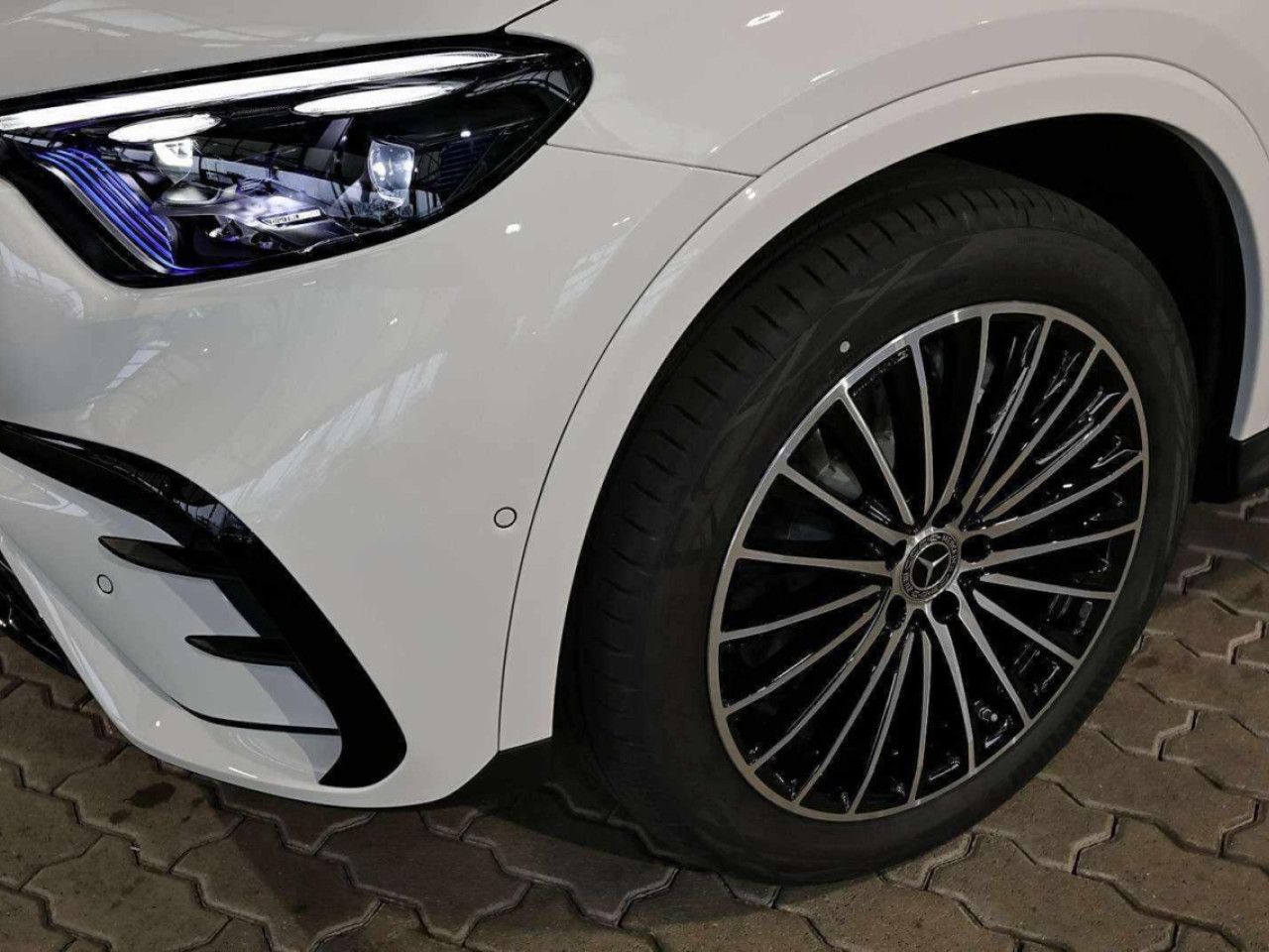 Mercedes-Benz GLC – Bild 3