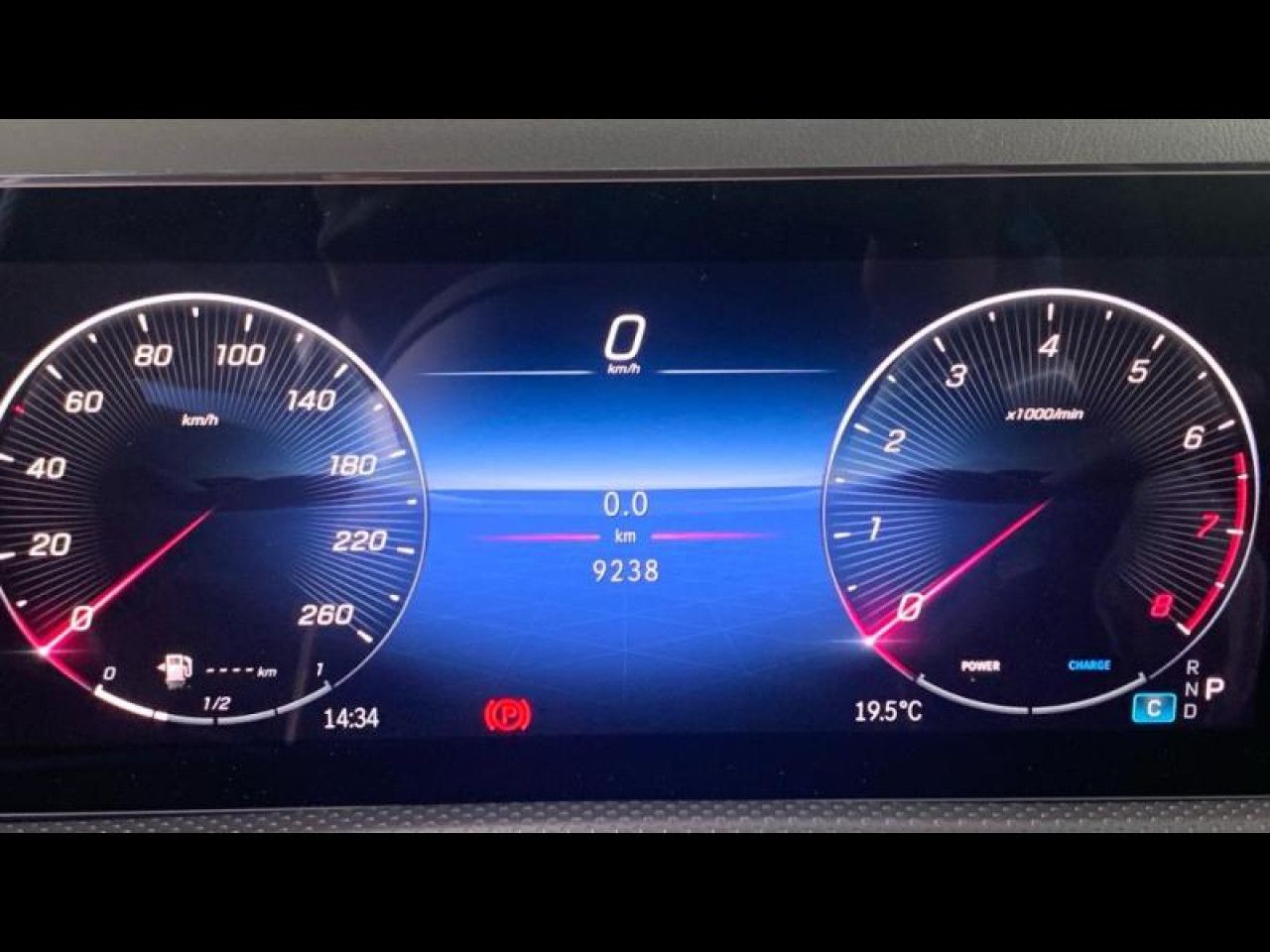 Photo du véhicule 10 / 18
