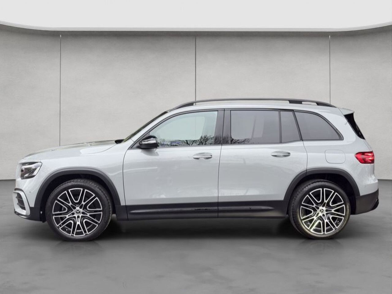 Mercedes-Benz GLB – Bild 2