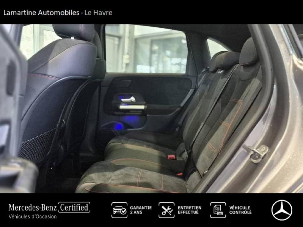 Photo du v&eacute;hicule 9 / 18