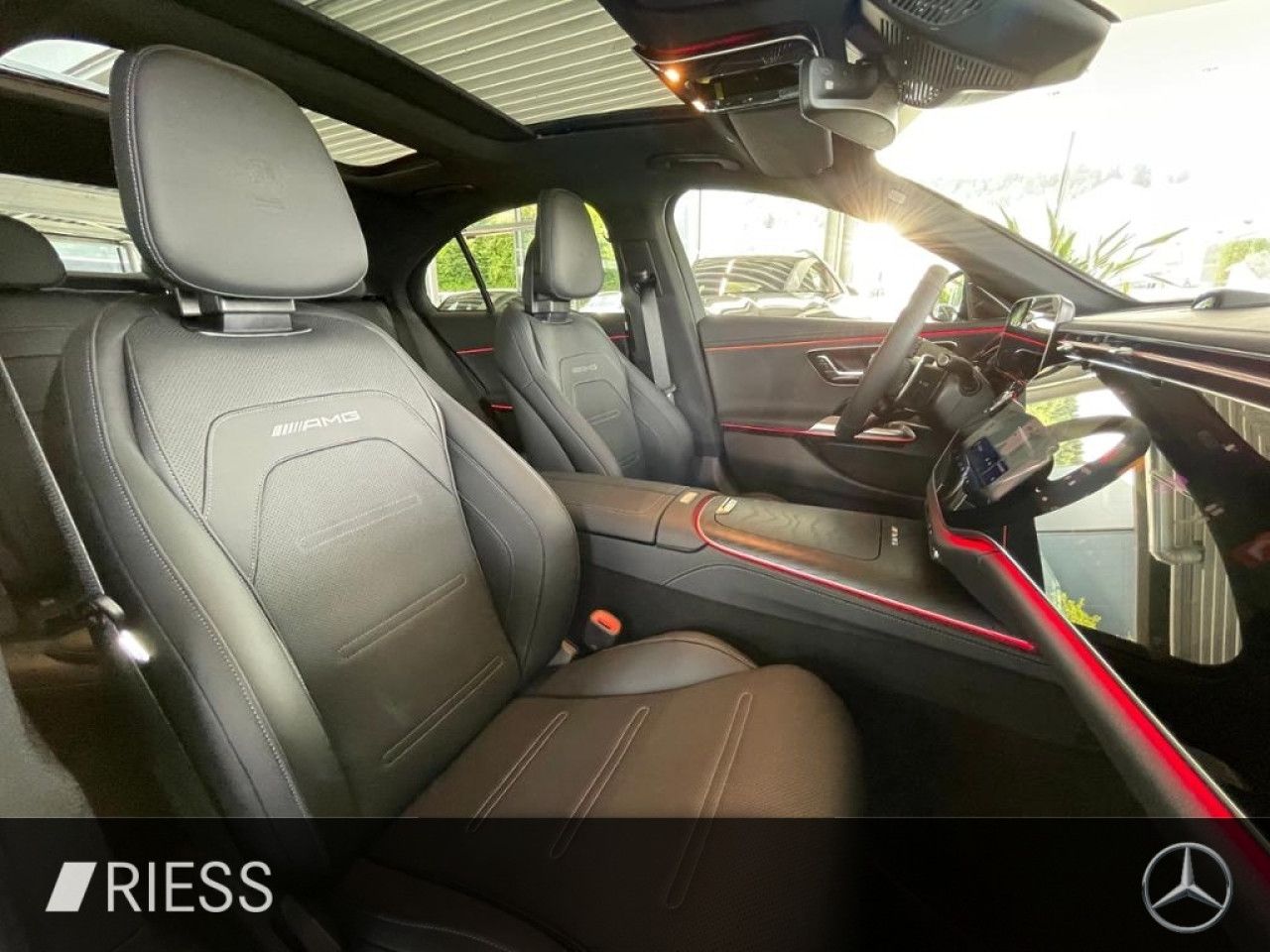 Mercedes-Benz E-Klasse – Bild 10