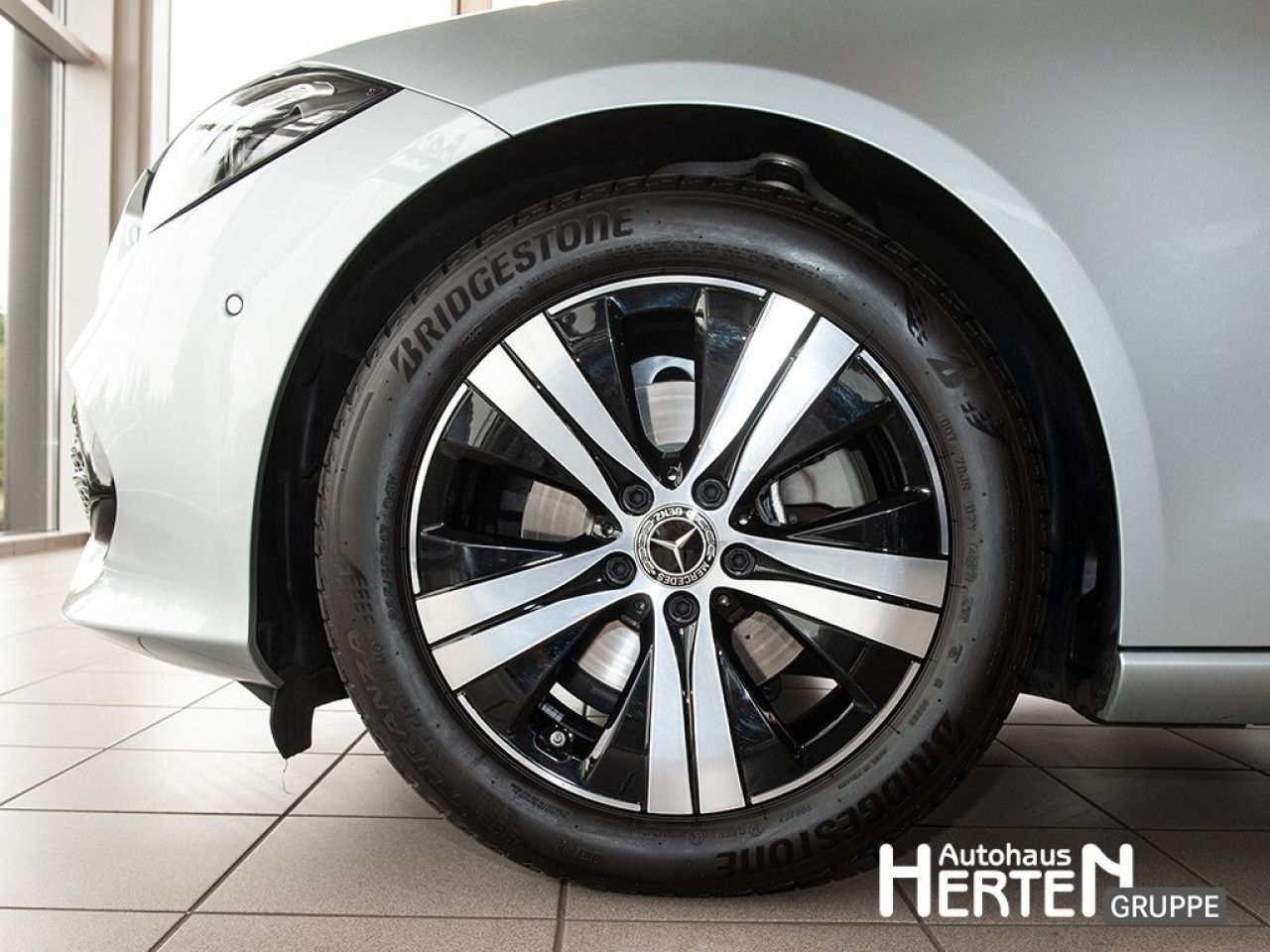 Mercedes-Benz C-Klasse – Bild 8